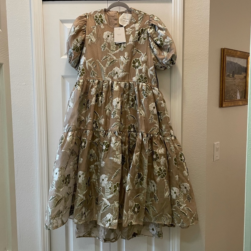 DREAM CENTER STAGE OVERSIZED Sister Jane dress